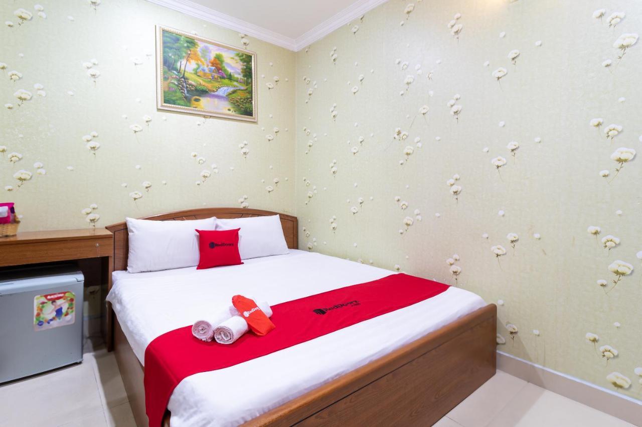 Reddoorz Nam Bac Hotel Phan Dang Luu Phu Nhuan Ciudad Ho Chi Minh  Exterior foto